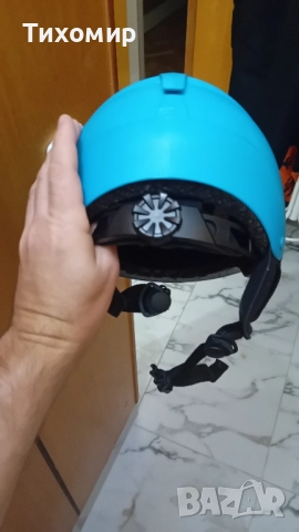 каска за ски WEDZE, снимка 4 - Зимни спортове - 52674878