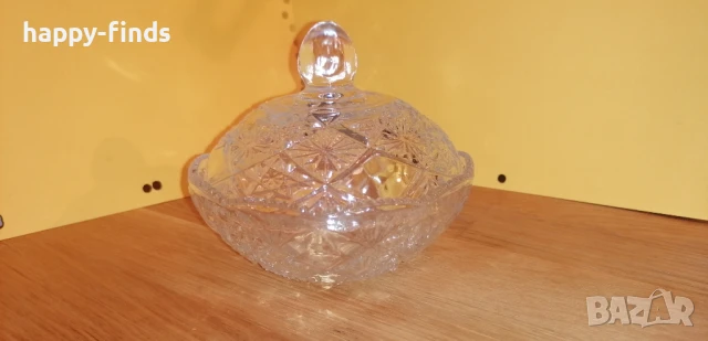 Бонбониера, съд за ядки / лед с капак. Стъкло с релеф, снимка 2 - Други - 51151218