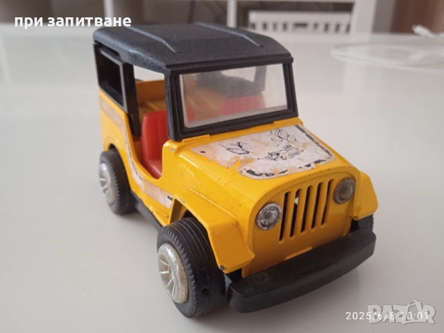 Стара играчка Jeep, made in Hong Kong и две интересни стари метални колички, снимка 6 - Колекции - 41769863