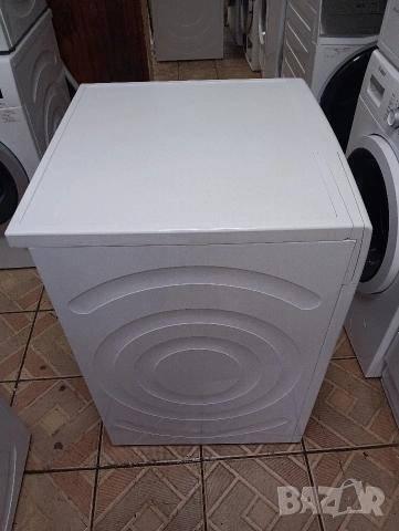 Почти нова сушилня с термопомпа Бош Bosch Serie 8 Exclusive A+++ 8кг 2 години гаранция!, снимка 4 - Сушилни - 53473034