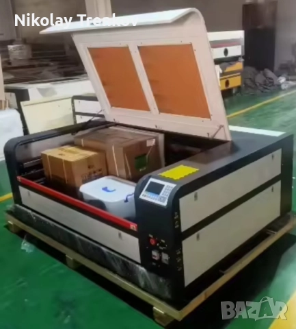 Лазерна машина за рязане и гравиране Работна площ 1600мм. на 1000мм. В наличност в момента