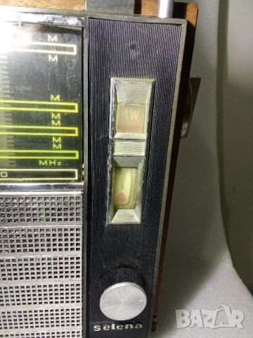 Ретро радио Selena B207, снимка 7 - Радиокасетофони, транзистори - 46409130