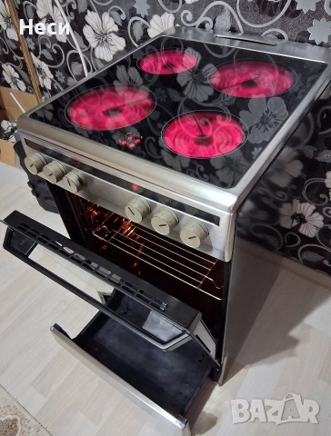 Стъклокерамична Готварсса Печка Amica, снимка 4 - Печки, фурни - 53222374