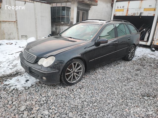 Мерцедес C 200 CDI 122 коня W203 На Части, снимка 2 - Автомобили и джипове - 45810269