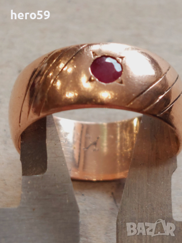 Царска Русия-златен пръстен 56 проба(14 карата) с инкрустиран натурален рубин