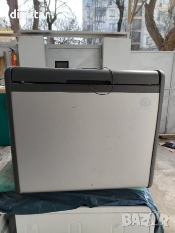 Хладилник FUN CAMP KB7147A -12/220 V- GAS, снимка 2 - Хладилни чанти - 54143723