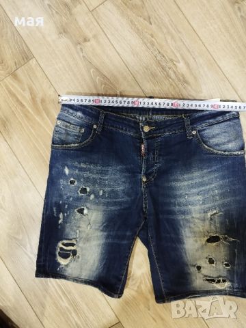 dsquared2, снимка 2 - Къси панталони - 46351556