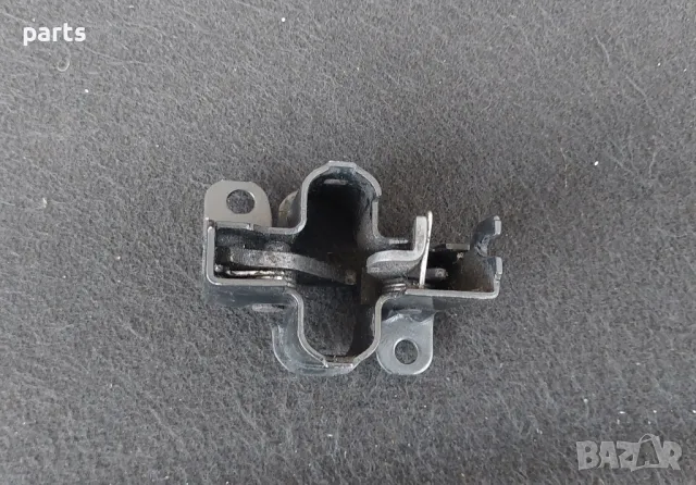 Ключалка Мерцедес C класа W203 N:127 - A2038800060, снимка 5 - Части - 49935519