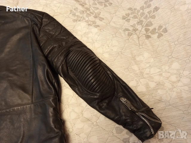 Кожено мото яке размер L / 50, снимка 10 - Аксесоари и консумативи - 54289673