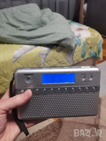Цифрово радио Medion, с дисплей, часовник, aларма , снимка 5 - Радиокасетофони, транзистори - 52277244