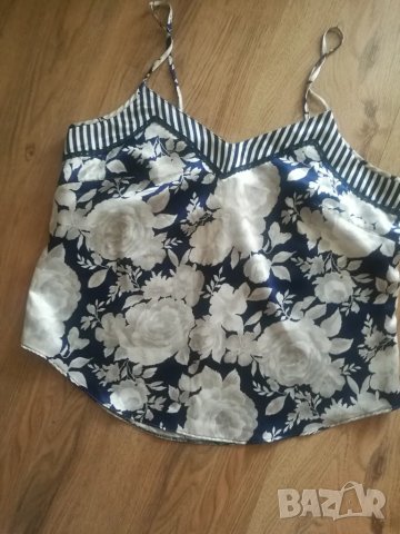 Къс сатенен потник TRIUMPH