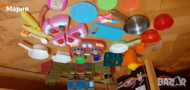 Дървена детска кухня с аксесоари, снимка 13 - Играчки за стая - 52822978