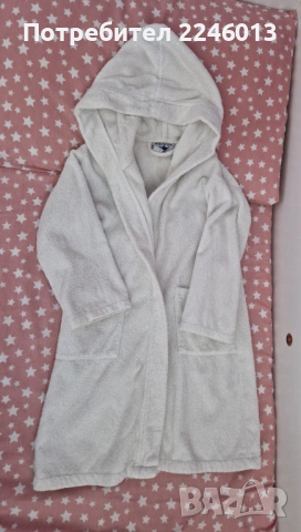 Детски халат за 5-6 год., снимка 3 - Хавлии и халати - 53861411