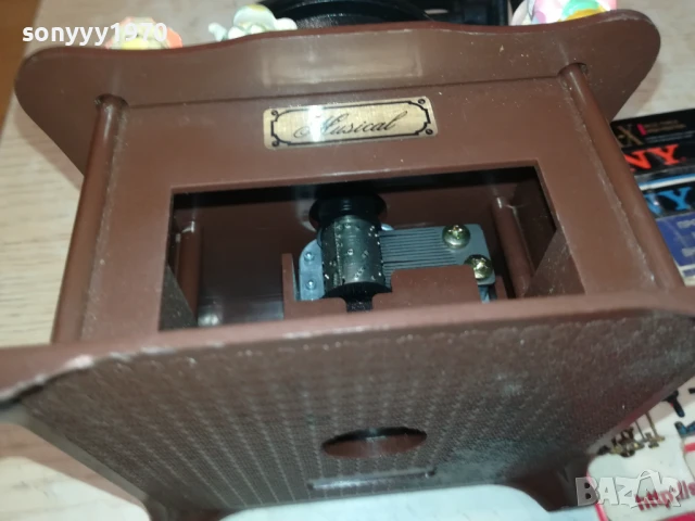 MUSIC BOX-16Х12Х12СМ МЕЛНИЦА С МЕЛОДИЯ 0906250712, снимка 5 - Колекции - 50598017