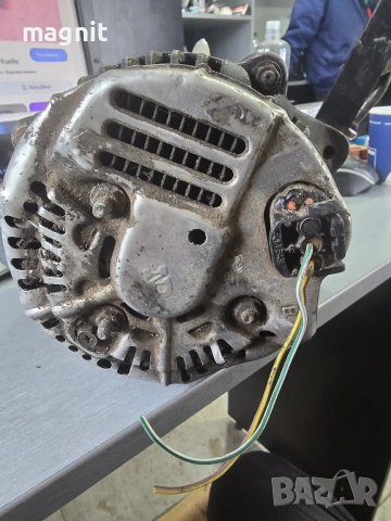 100213-2530 Динамо Алтернатор Land Rover Discovery 2 TD5 ERR6999, снимка 2 - Части - 53324040