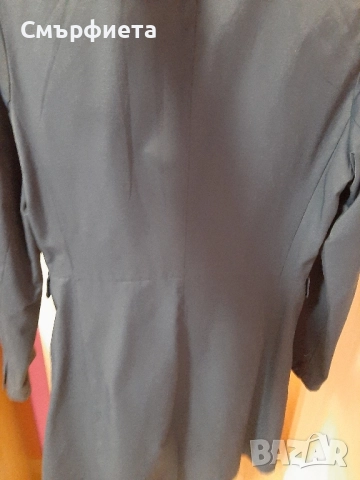 Дамски тренч Sisley, снимка 2 - Шлифери - 52179396