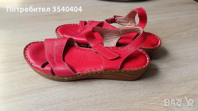 Продавам дамски сандали размер 38, неизползвани 