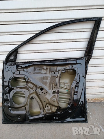  предна дясна врата за Hyundai Kona I, снимка 3 - Части - 53882316