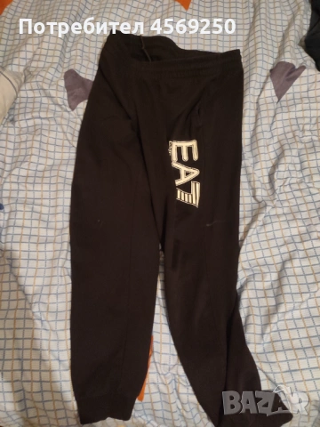 Панталон EA7 Emporio Armani в черен цвят, размер M, нов