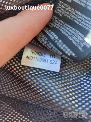 Чисто ново без етикет зимно детско преходно яке Jack Wolfskin 9/10 години, снимка 6 - Спортни дрехи, екипи - 52805744