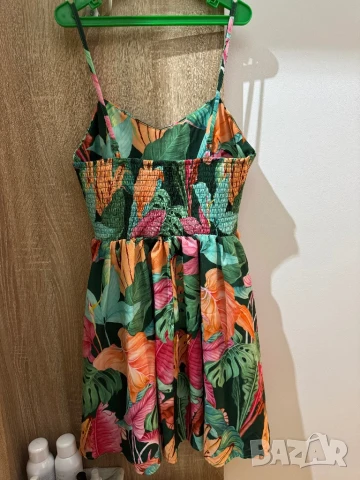 Дамска рокля , снимка 2 - Рокли - 50477682