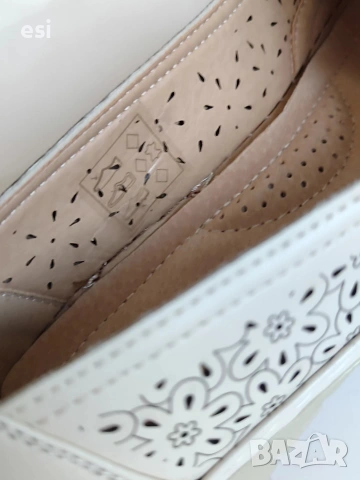 Дамски обувки , снимка 6 - Дамски ежедневни обувки - 53869046