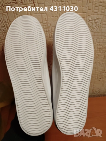 Бели спортни обувки номер 42 нови, снимка 8 - Дамски ботуши - 53380927