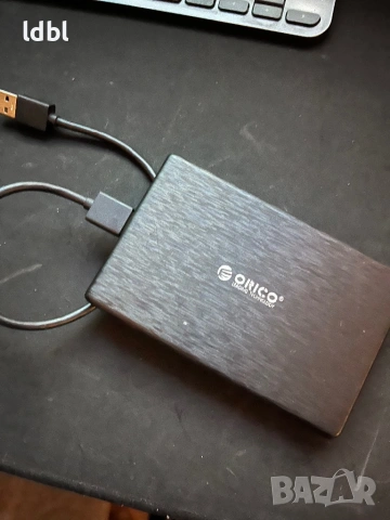 Hdd 80gb 2.5 inch  с кутия за външно ползване