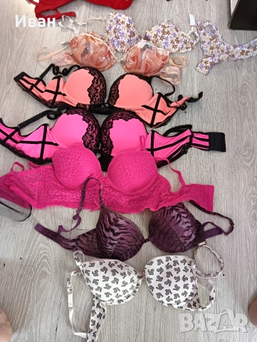 Сутиени, снимка 3 - Бельо - 52571078