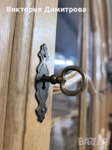 Витрина - бюфет МАСИВ, снимка 6 - Секции и витрини - 52890926