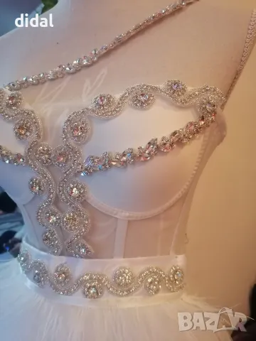 Бутикова рокля с кристали , снимка 2 - Рокли - 49662249
