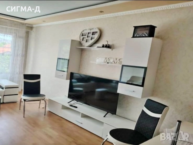 Двустаен апартамент до Търговски център Добрич 