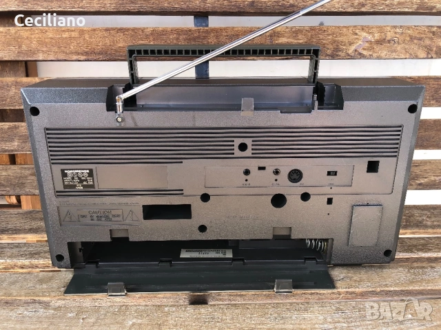 Радиокасетофон NORDMENDE-Galaxy Corder 3584, снимка 10 - Радиокасетофони, транзистори - 53678580