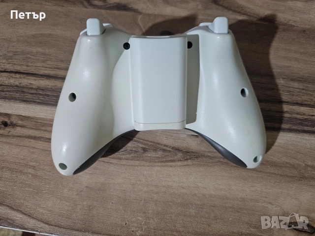 Оригинален безжичен бял джойстик за Xbox 360 – Много запазен, всичко, снимка 4 - Xbox конзоли - 52698873