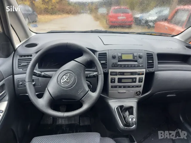 Toyota Corolla Verso 1.6 vvti на части !!!, снимка 6 - Автомобили и джипове - 47929816