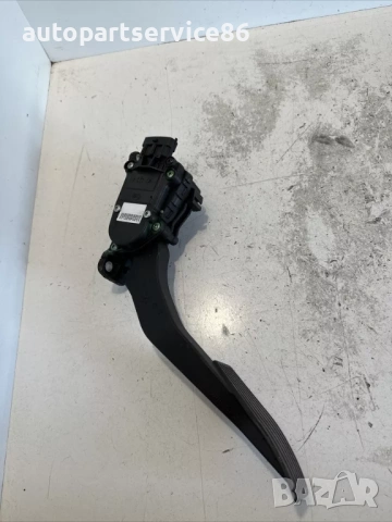 Педал на газта за KIA Carnival 2.9 CRDi (2006–2012) 32700-4DXXX