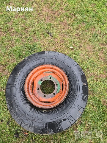 Джанта от комбаин Нива има малка кривина няма корозия от вътре добро състояние 