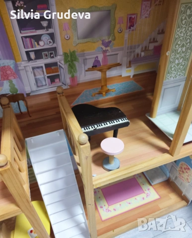 Голяма дървена къща с обзавеждане , снимка 3 - Други - 53135645