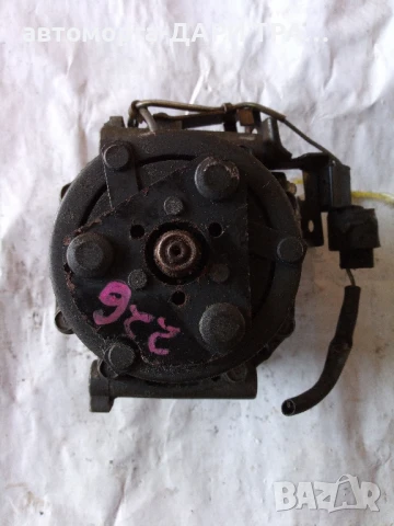 Мицубиши Спейс стар 1.3 бензин 2001г. , снимка 2 - Части - 50858149