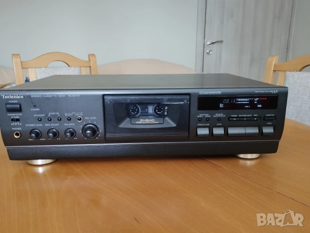 Триглав дек Technics RS-BX701