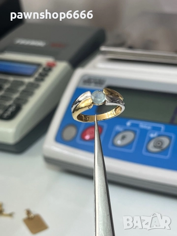 Златен пръстен 18 карата, снимка 5 - Пръстени - 51663492