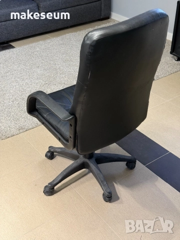 Офис стол, снимка 3 - Столове за офис - 51912255