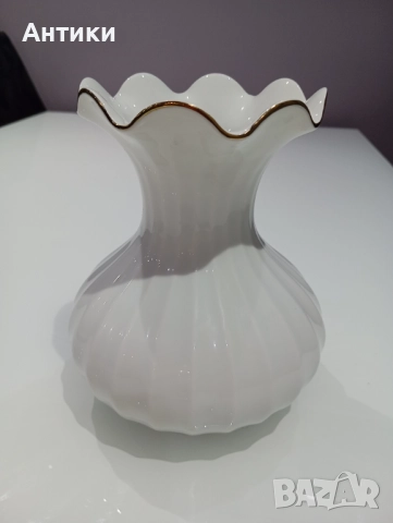 Порцеланова ваза маркирана , снимка 10 - Вази - 52624096