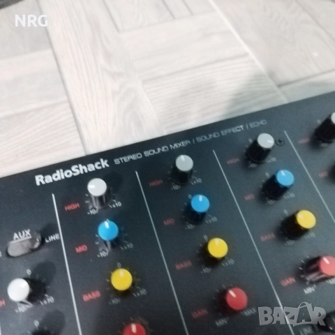 RadioShack SSM-1750 STEREO SOUND MIXER/SOUND EFFECT/ECHO, снимка 2 - Други - 52542535