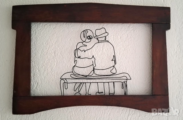 "СПОДЕЛЕНОТО ВРЕМЕ“ – Арт инсталация в Стара дървена рамка-УНИКАТ, снимка 1