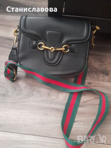 Дамска чанта Gucci , снимка 1 - Чанти - 46256126