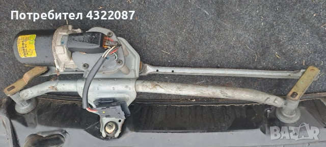 Механизъм моторче чистачки от Опел Виваро / Opel Vivaro 2.5 CDTI 135 к.с