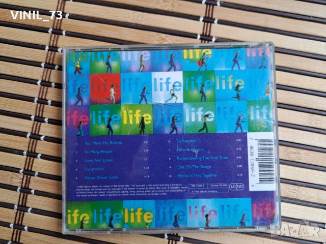 Simply Red – Life, снимка 3 - CD дискове - 50719343