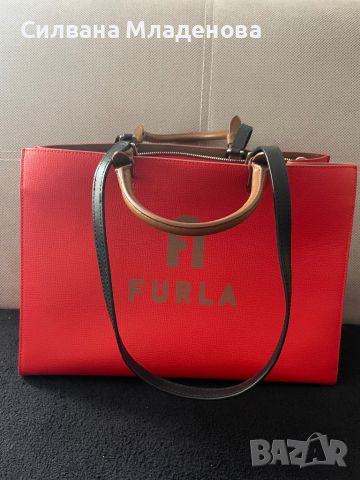 Червена чанта Furla, снимка 2 - Чанти - 46434988