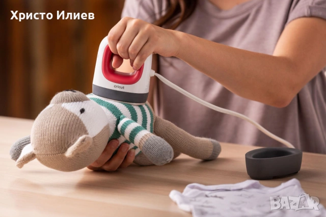  Cricut EasyPress Mini Компактна термопреса за печат върху винил, снимка 4 - Други стоки за дома - 54036581